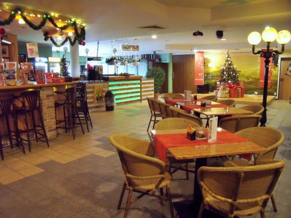 Euroville Jugend- Und Sporthotel Νάουμπουργκ Εξωτερικό φωτογραφία